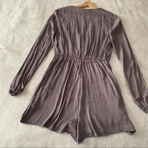 Alice x UO Lavender Silky Romper - Picture 7 of 12